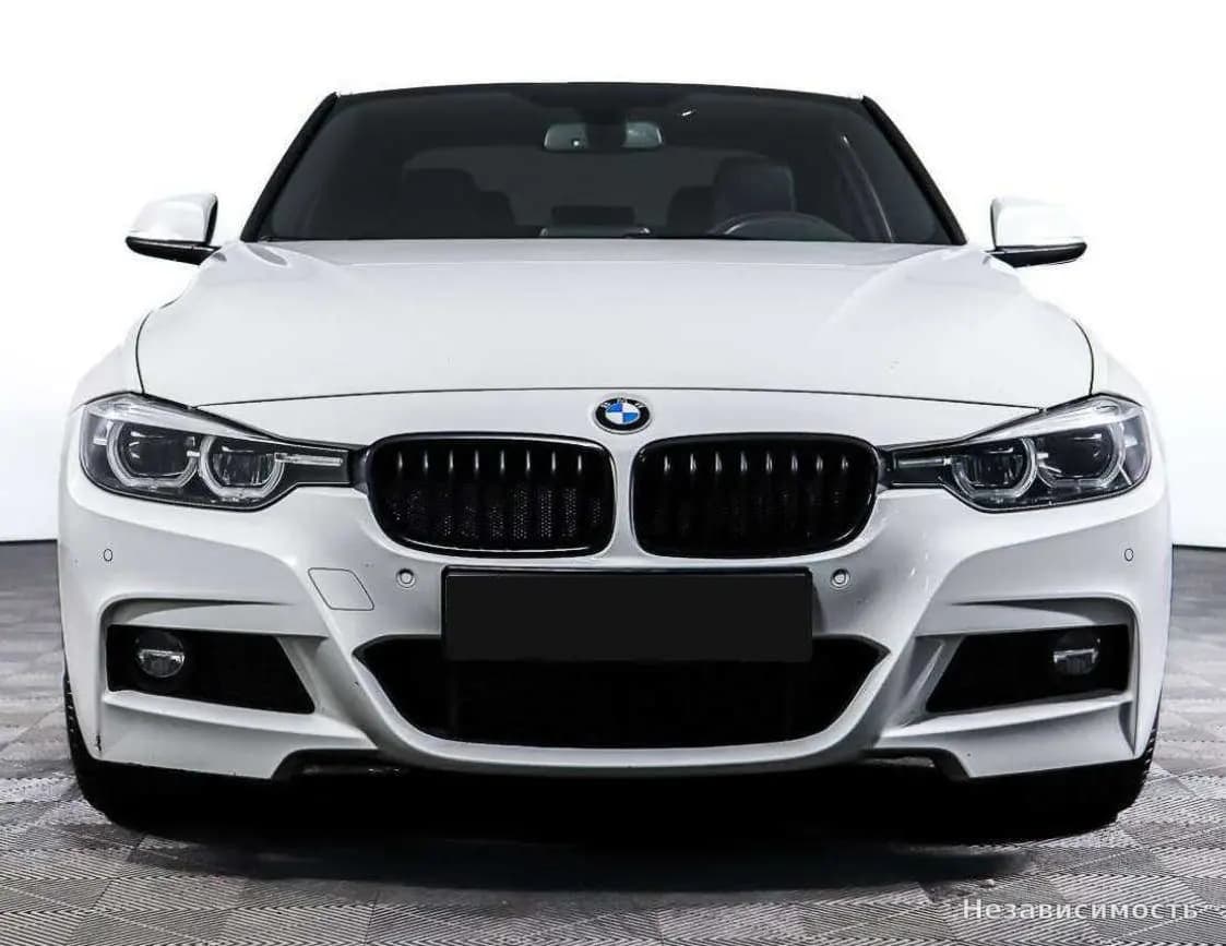 BMW 3 серии 2017 с пробегом — фото 2