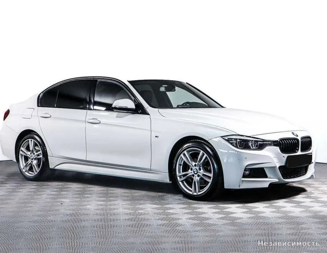 BMW 3 серии 2017 с пробегом — фото 3