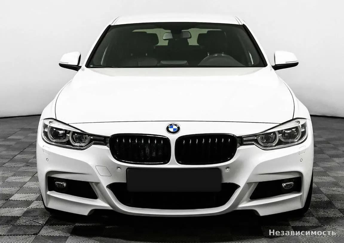 BMW 3 серии 2018 с пробегом — фото 2