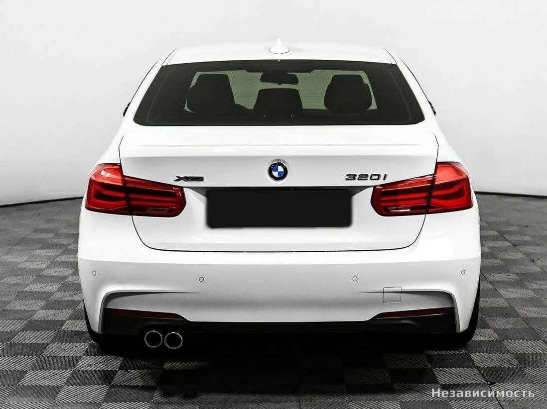 BMW 3 серии 2018 с пробегом — фото 6