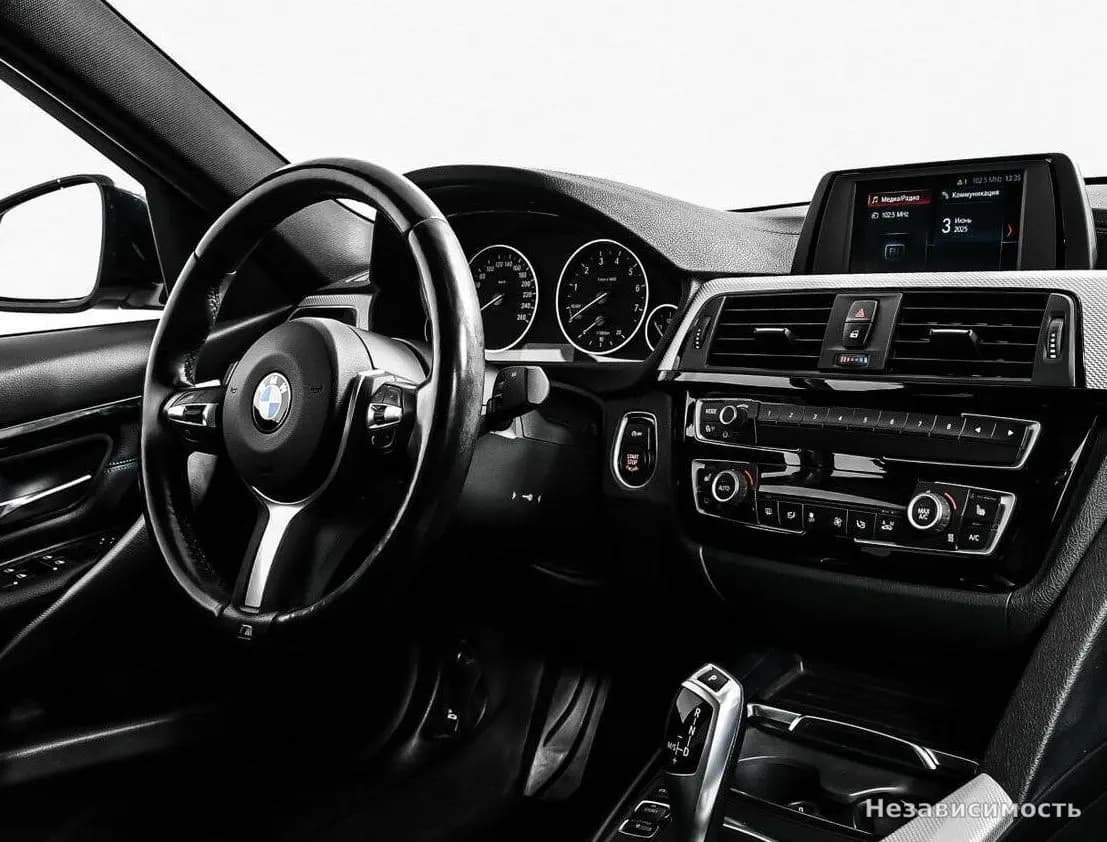 BMW 3 серии 2018 с пробегом — фото 9