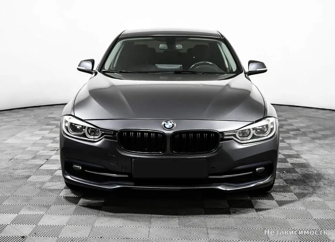 BMW 3 серии 2015 с пробегом — фото 2