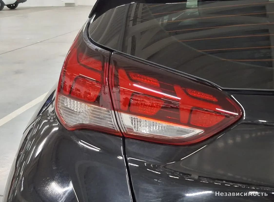 Hyundai Veloster 2019 с пробегом — фото 9
