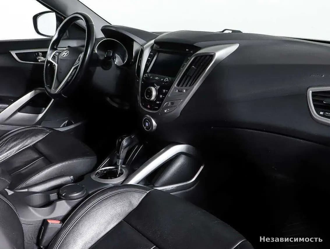Hyundai Veloster 2014 с пробегом — фото 3