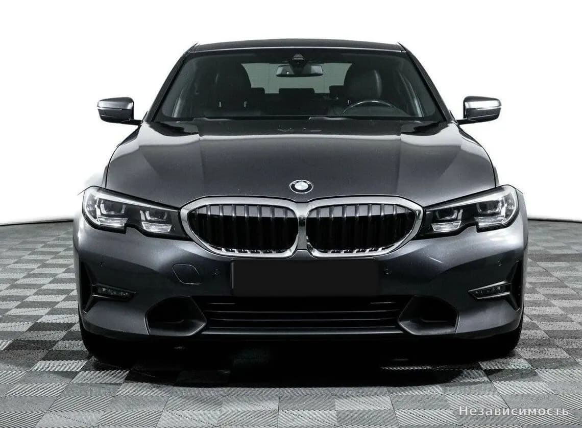 BMW 3 серии 2019 с пробегом — фото 2