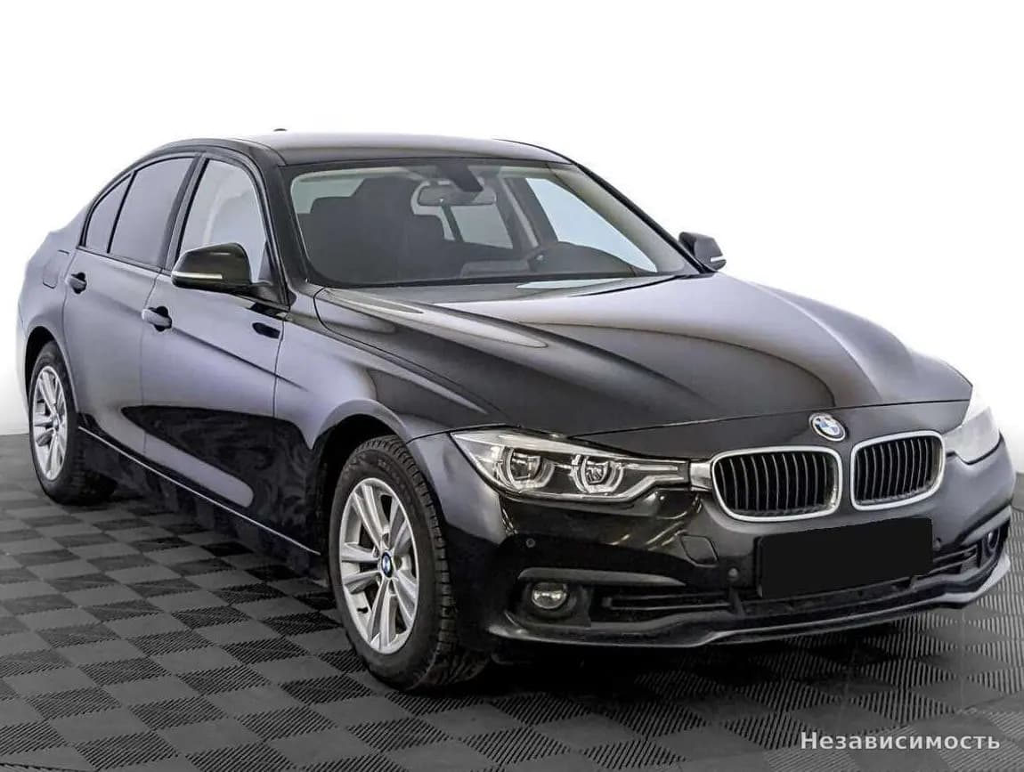 BMW 3 серии 2018 с пробегом — фото 3