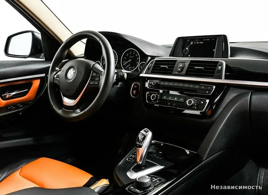 BMW 3 серии 2017 с пробегом — фото 9