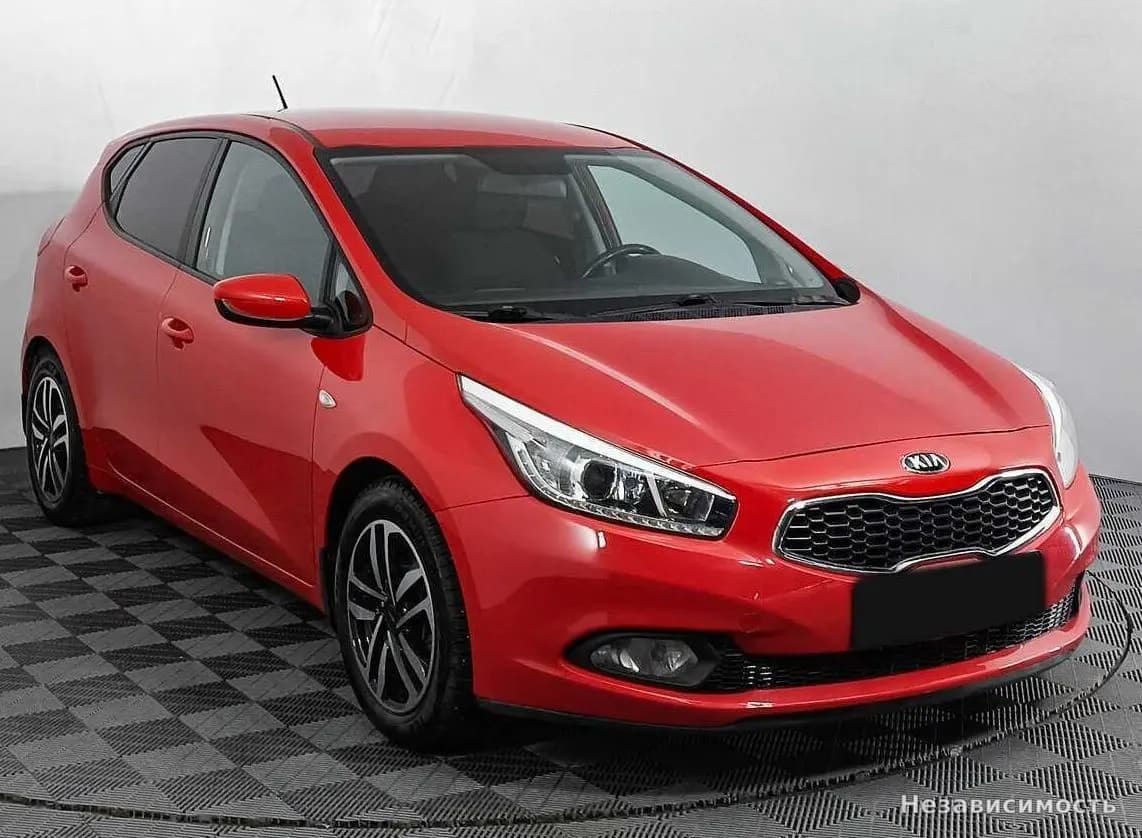 KIA Ceed 2015 с пробегом — фото 3