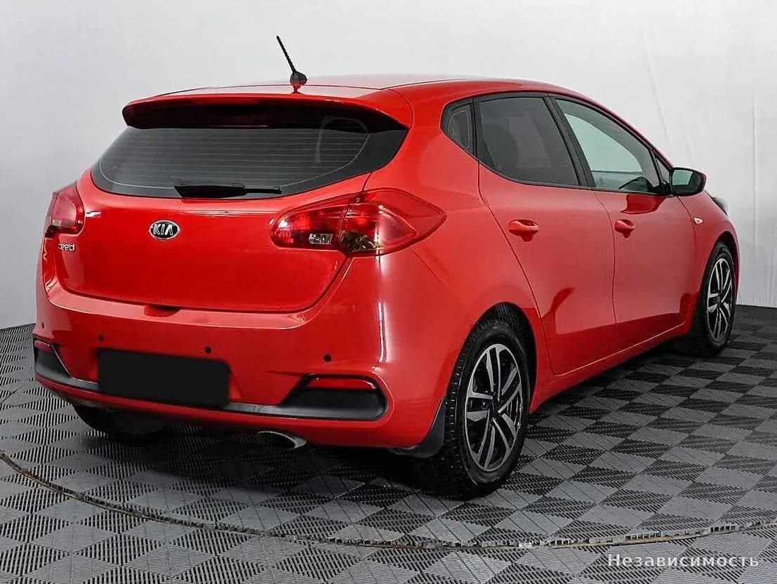 KIA Ceed 2015 с пробегом — фото 5