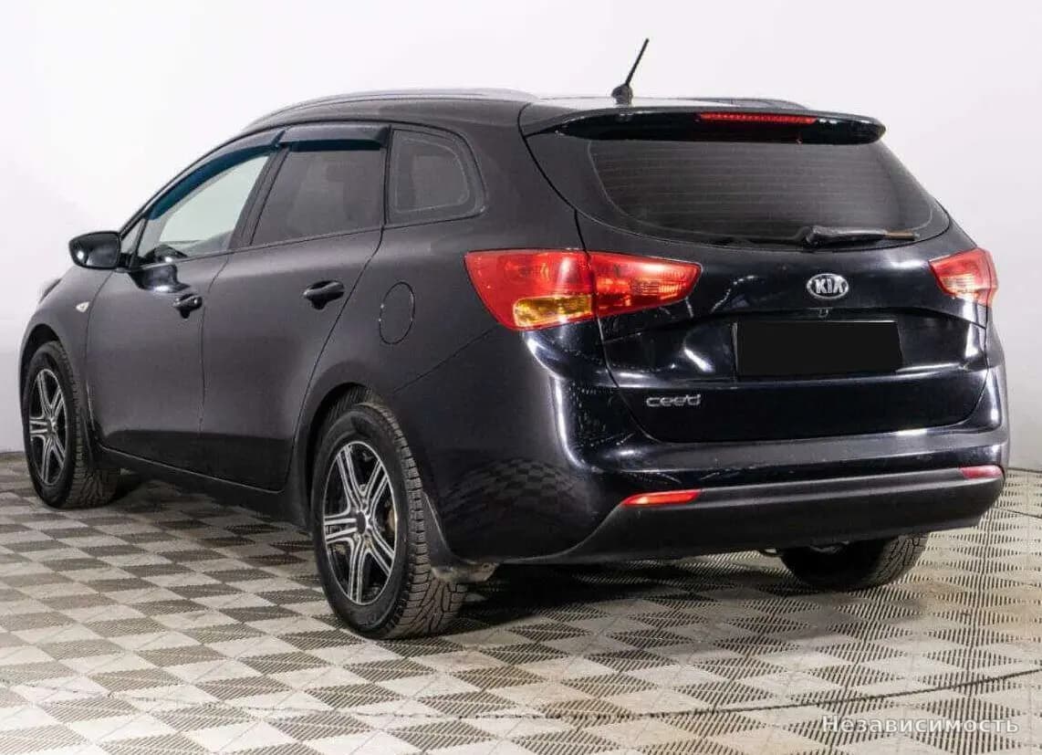 KIA Ceed 2012 с пробегом — фото 7