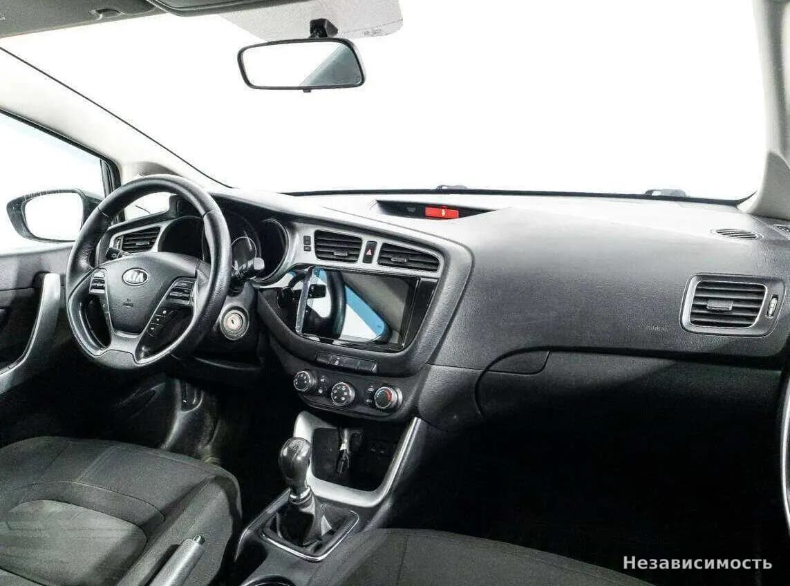 KIA Ceed 2012 с пробегом — фото 9