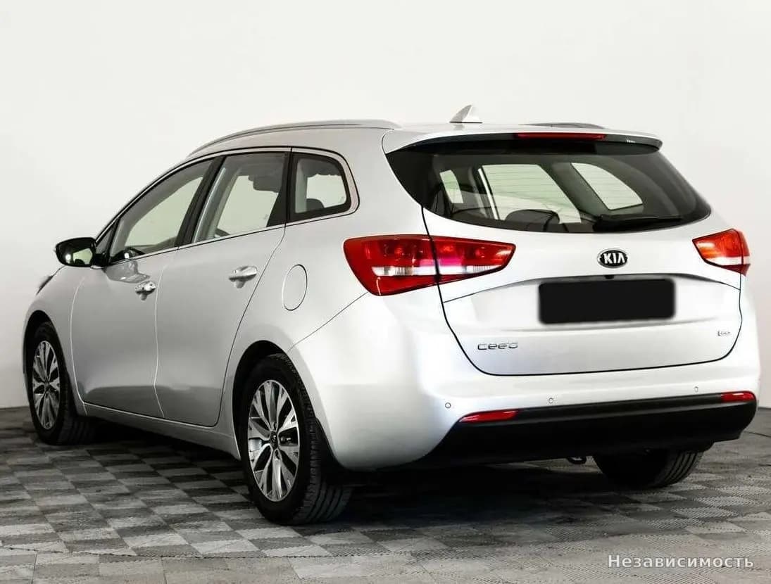 KIA Ceed 2017 с пробегом — фото 7
