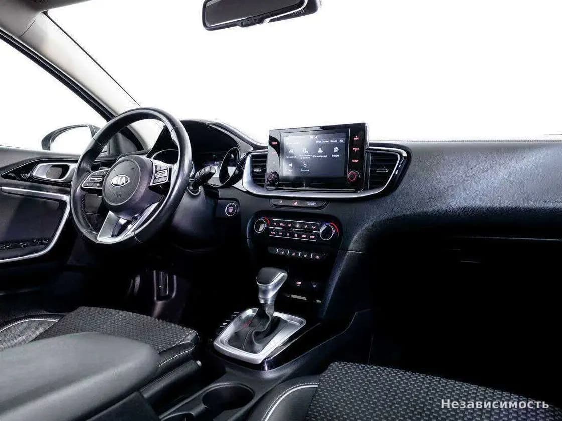KIA Ceed 2020 с пробегом — фото 8