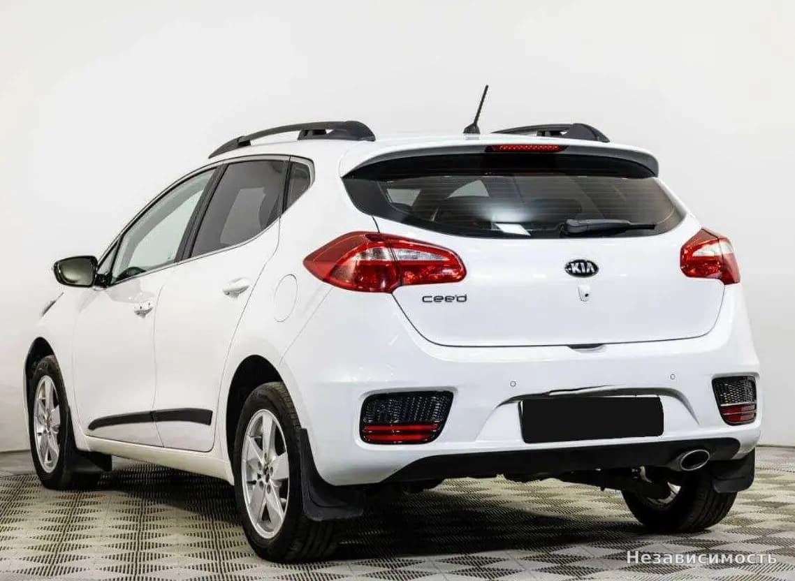 KIA Ceed 2016 с пробегом — фото 6