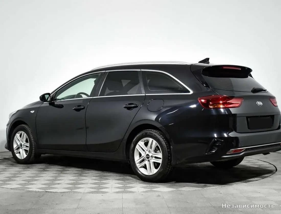 KIA Ceed 2019 с пробегом — фото 7