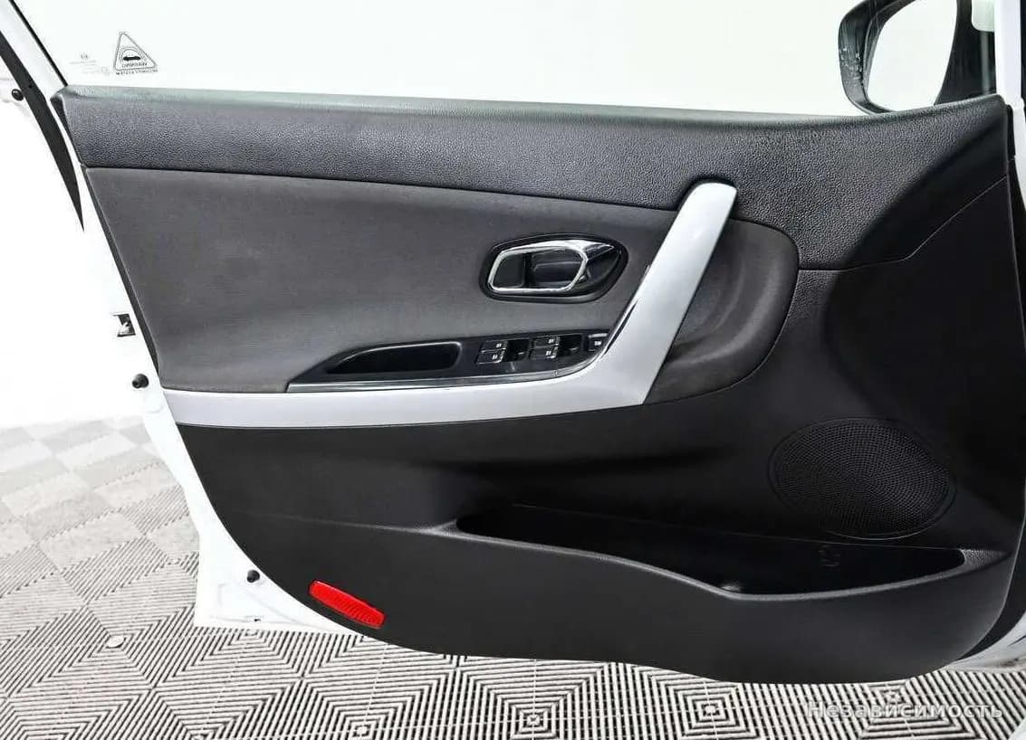 KIA Ceed 2017 с пробегом — фото 9