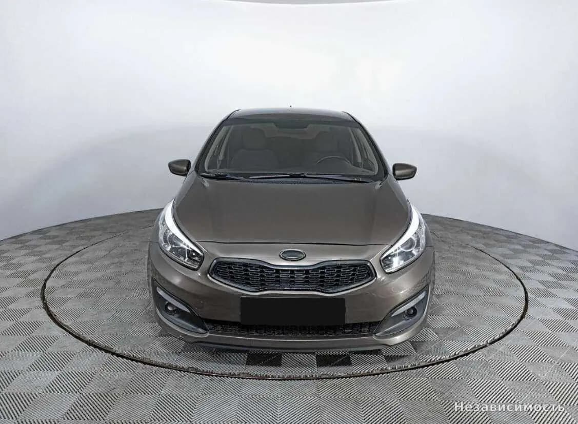 KIA Ceed 2018 с пробегом — фото 2