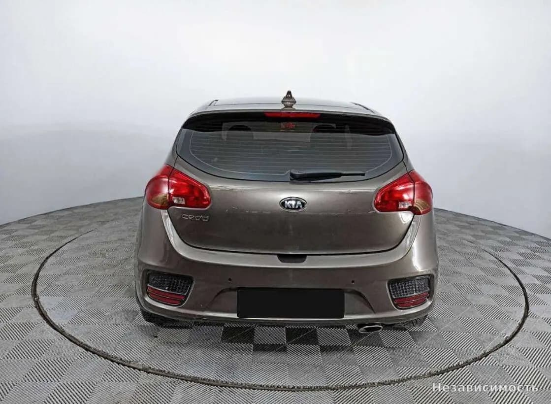 KIA Ceed 2018 с пробегом — фото 6