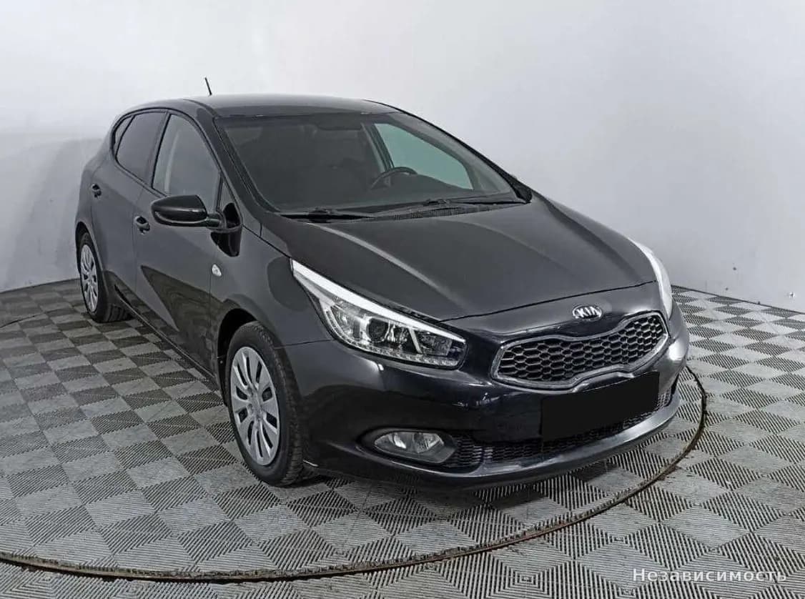 KIA Ceed 2012 с пробегом — фото 3