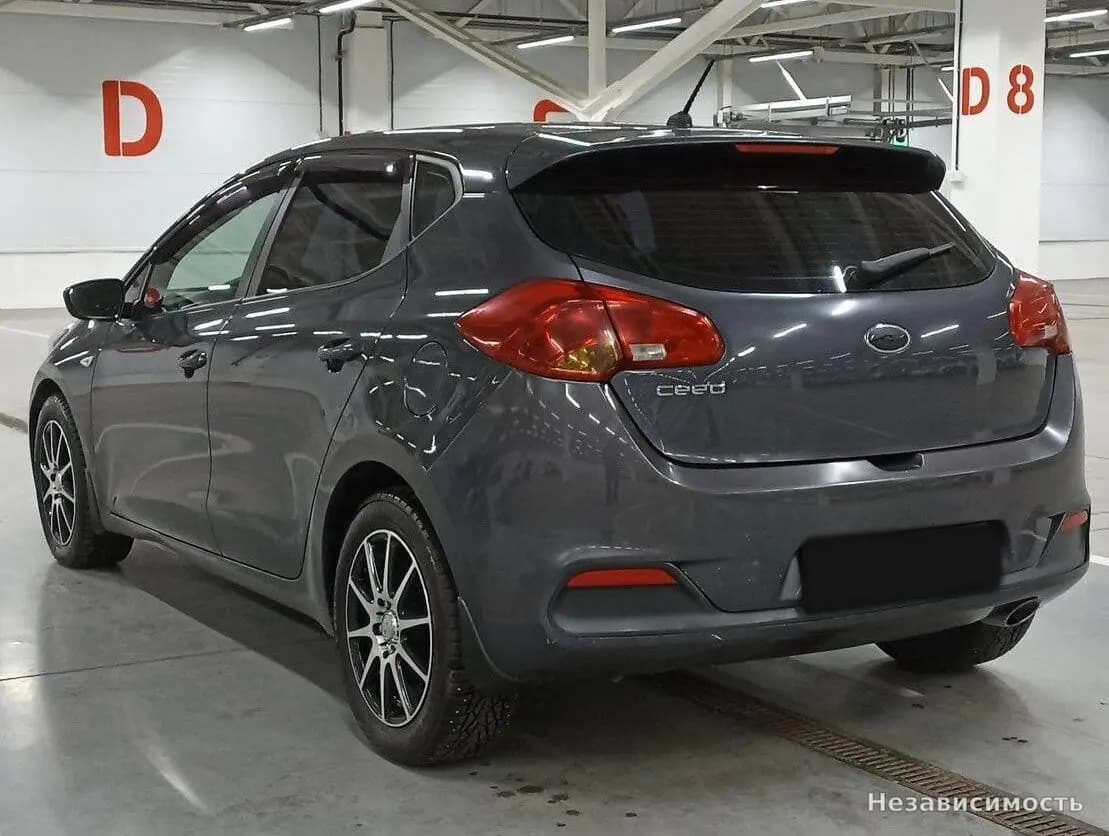 KIA Ceed 2012 с пробегом — фото 7
