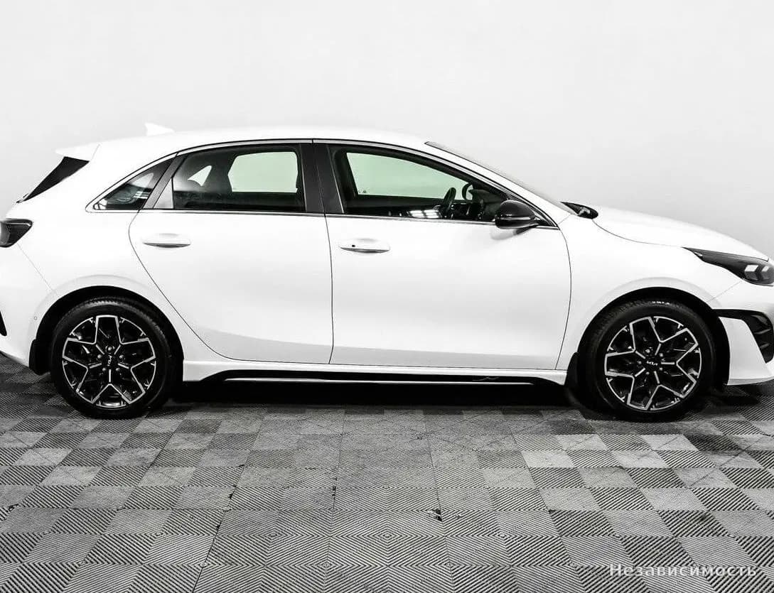 KIA Ceed 2022 с пробегом — фото 4