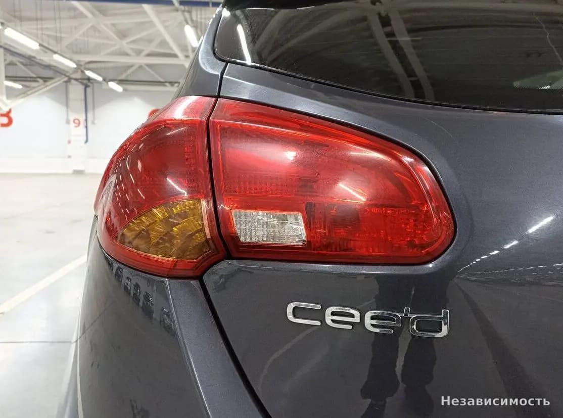 KIA Ceed 2017 с пробегом — фото 9