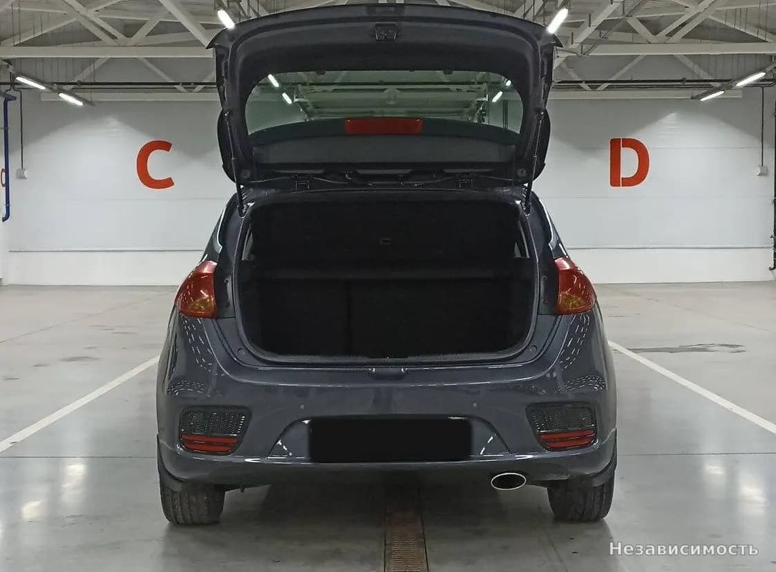 KIA Ceed 2017 с пробегом — фото 10