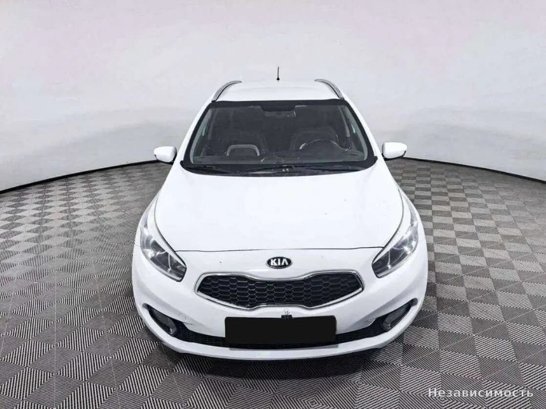 KIA Ceed 2012 с пробегом — фото 2