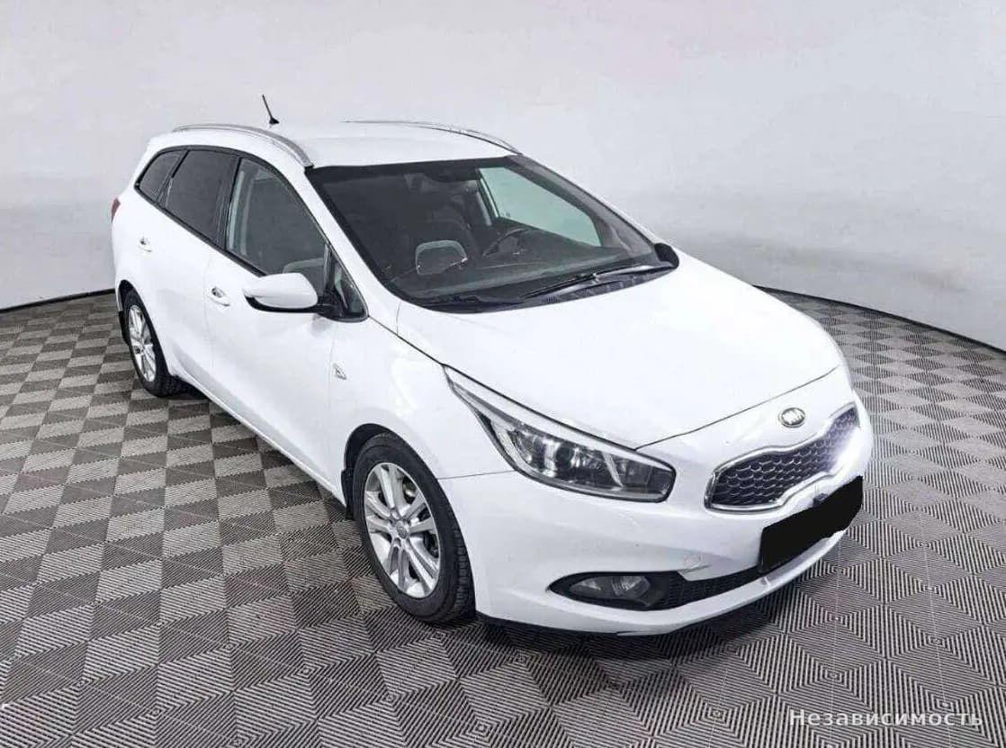KIA Ceed 2012 с пробегом — фото 3
