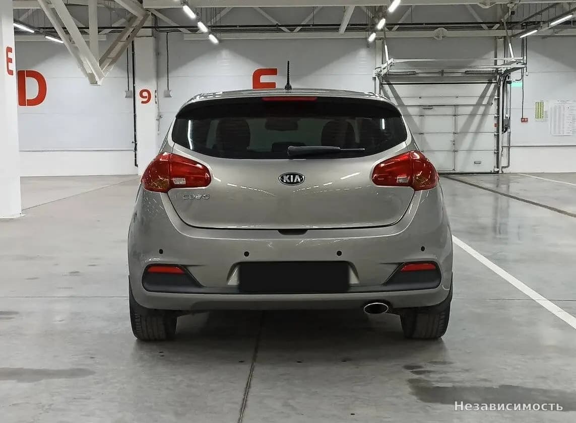 KIA Ceed 2015 с пробегом — фото 6