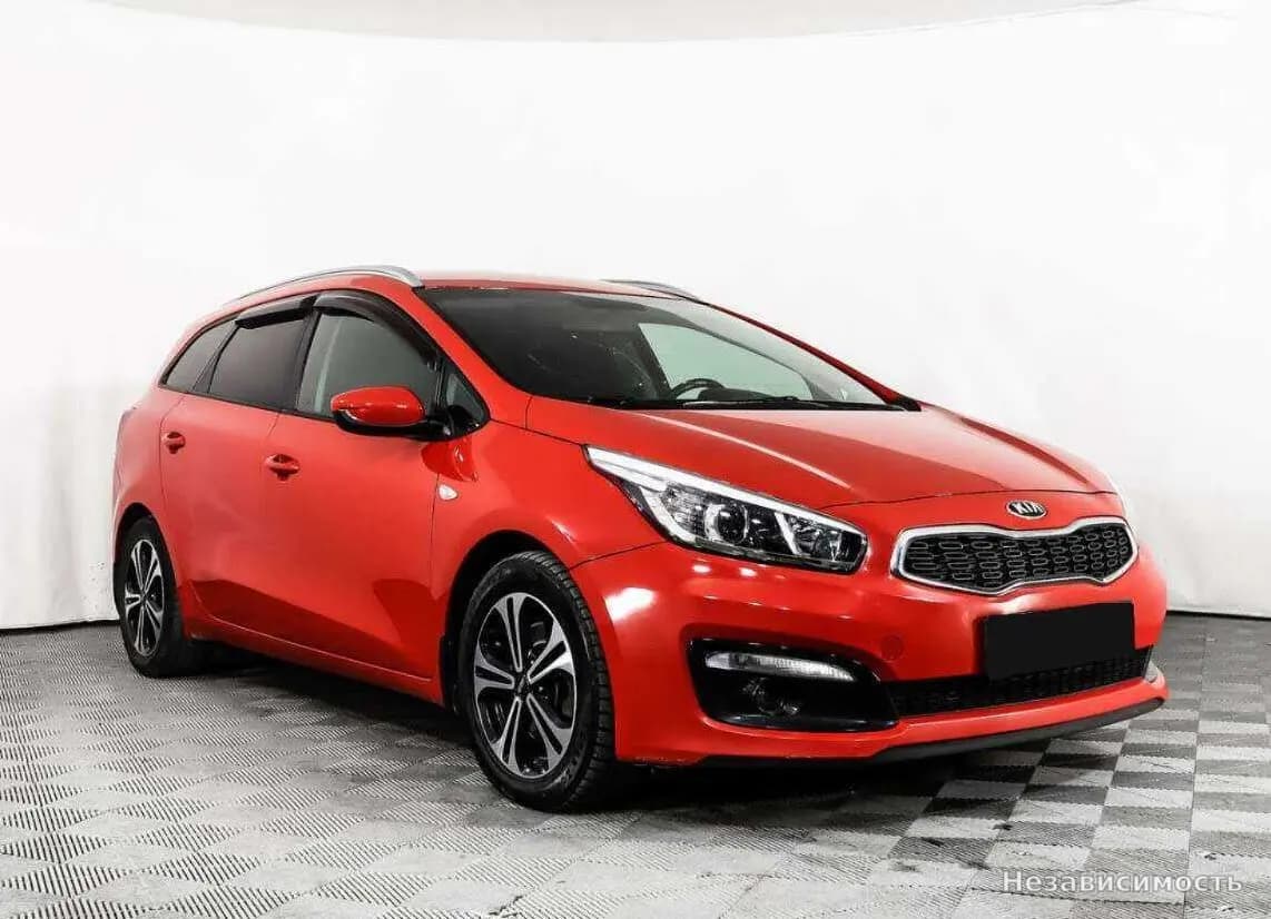KIA Ceed 2017 с пробегом — фото 3