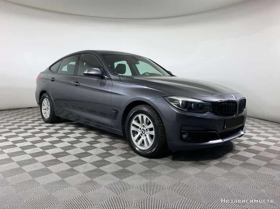 BMW 3 серии 2017 с пробегом — фото 3
