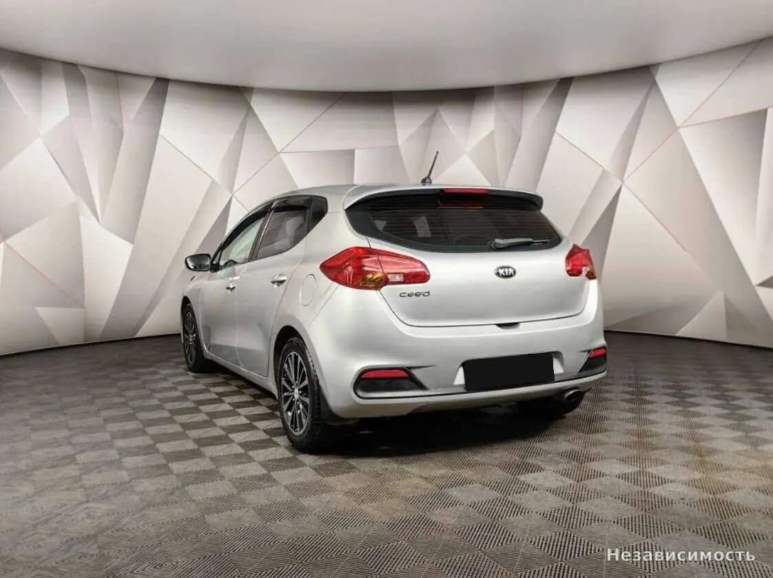 KIA Ceed 2013 с пробегом — фото 4