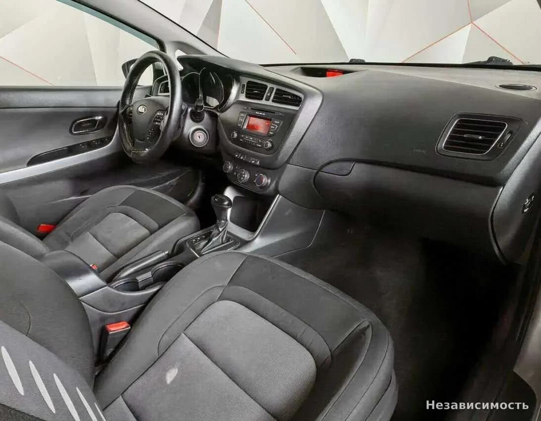KIA Ceed 2013 с пробегом — фото 9