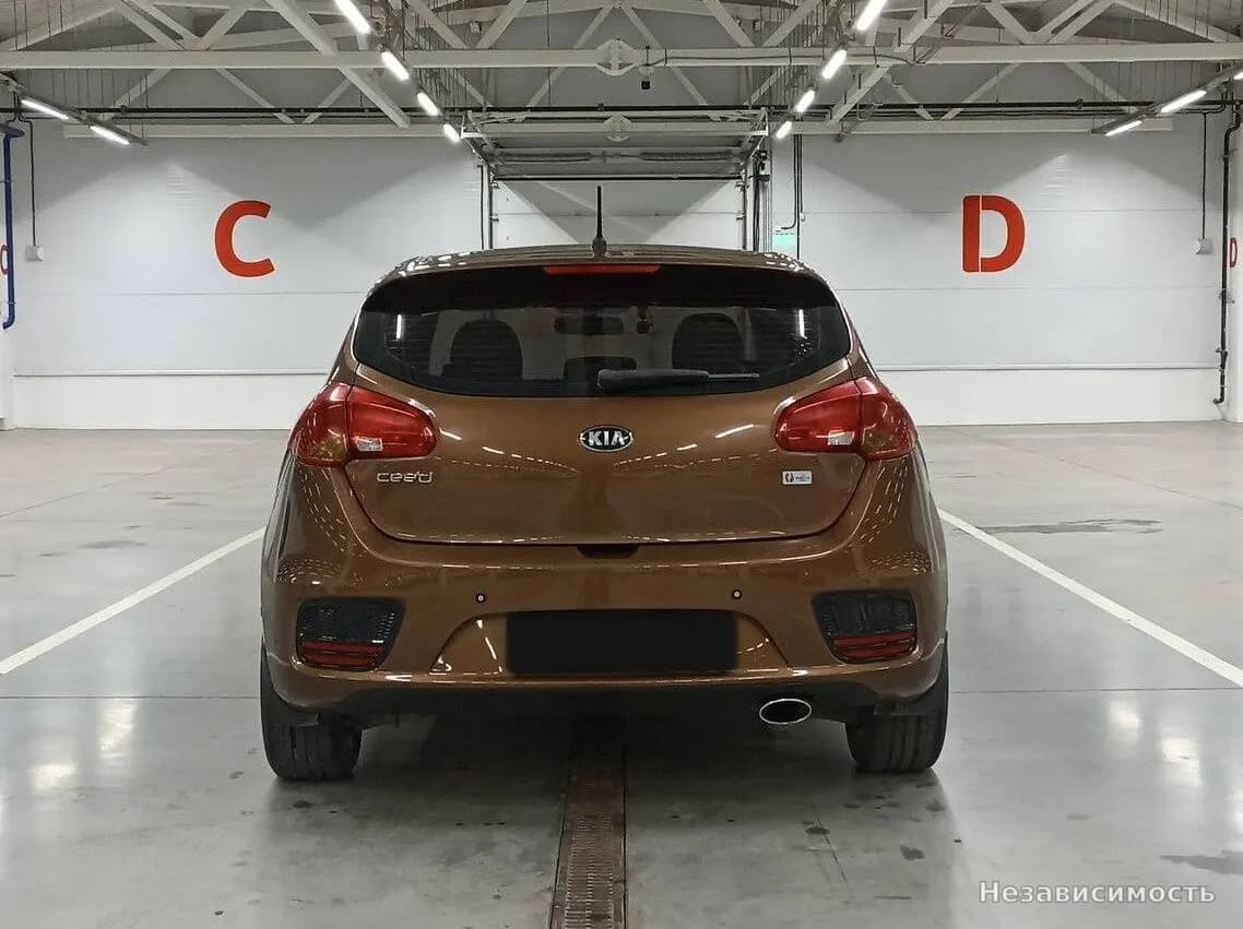 KIA Ceed 2016 с пробегом — фото 6