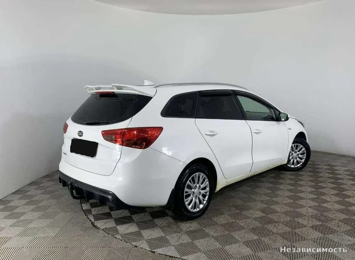 KIA Ceed 2017 с пробегом — фото 6