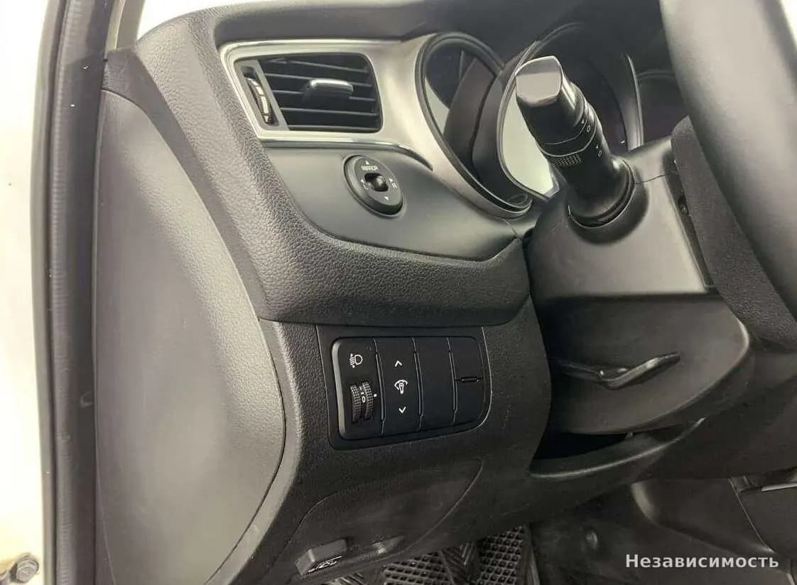 KIA Ceed 2017 с пробегом — фото 9