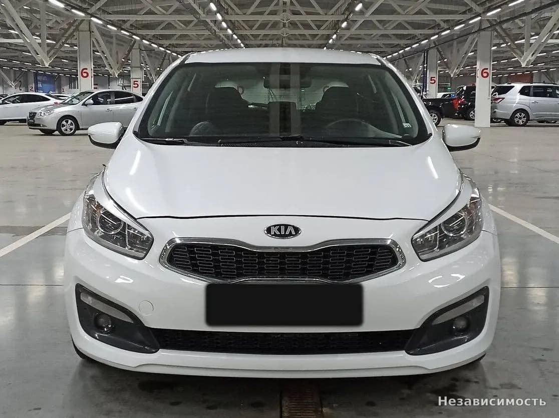 KIA Ceed 2015 с пробегом — фото 2