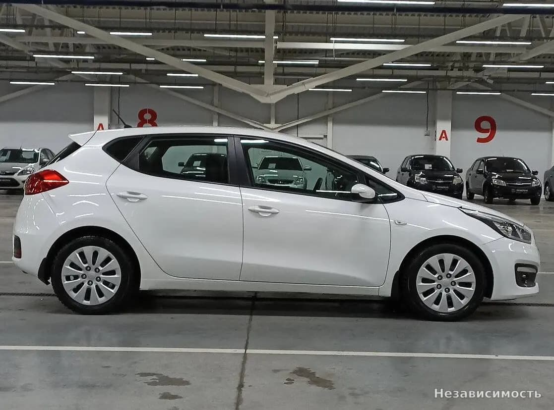 KIA Ceed 2015 с пробегом — фото 4
