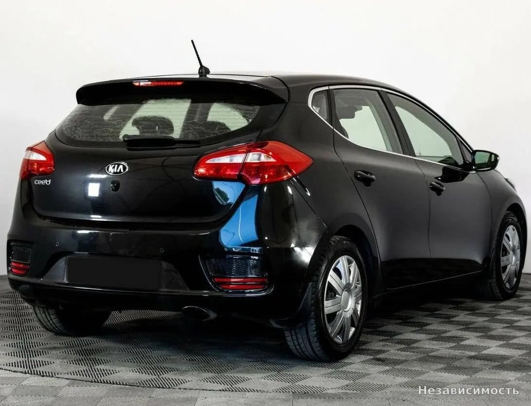 KIA Ceed 2015 с пробегом — фото 4