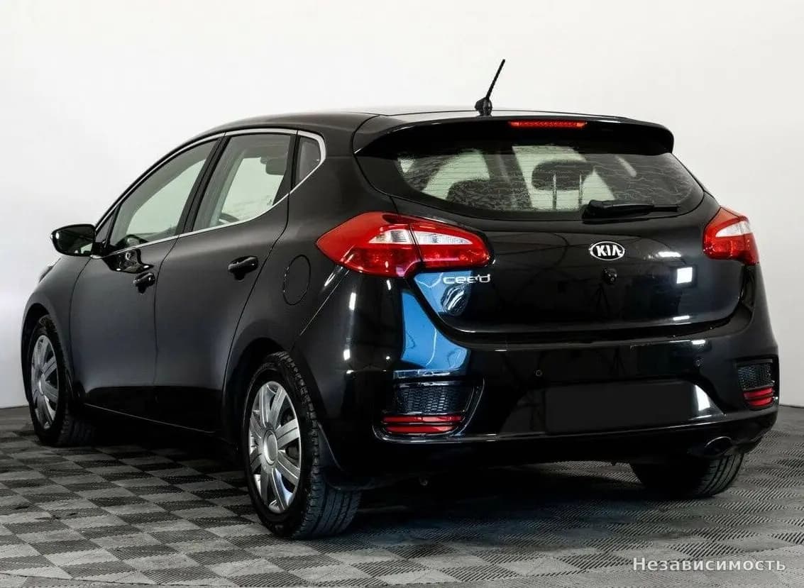 KIA Ceed 2015 с пробегом — фото 6