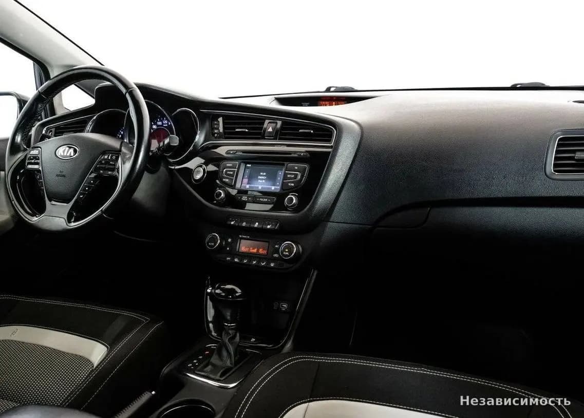 KIA Ceed 2015 с пробегом — фото 8