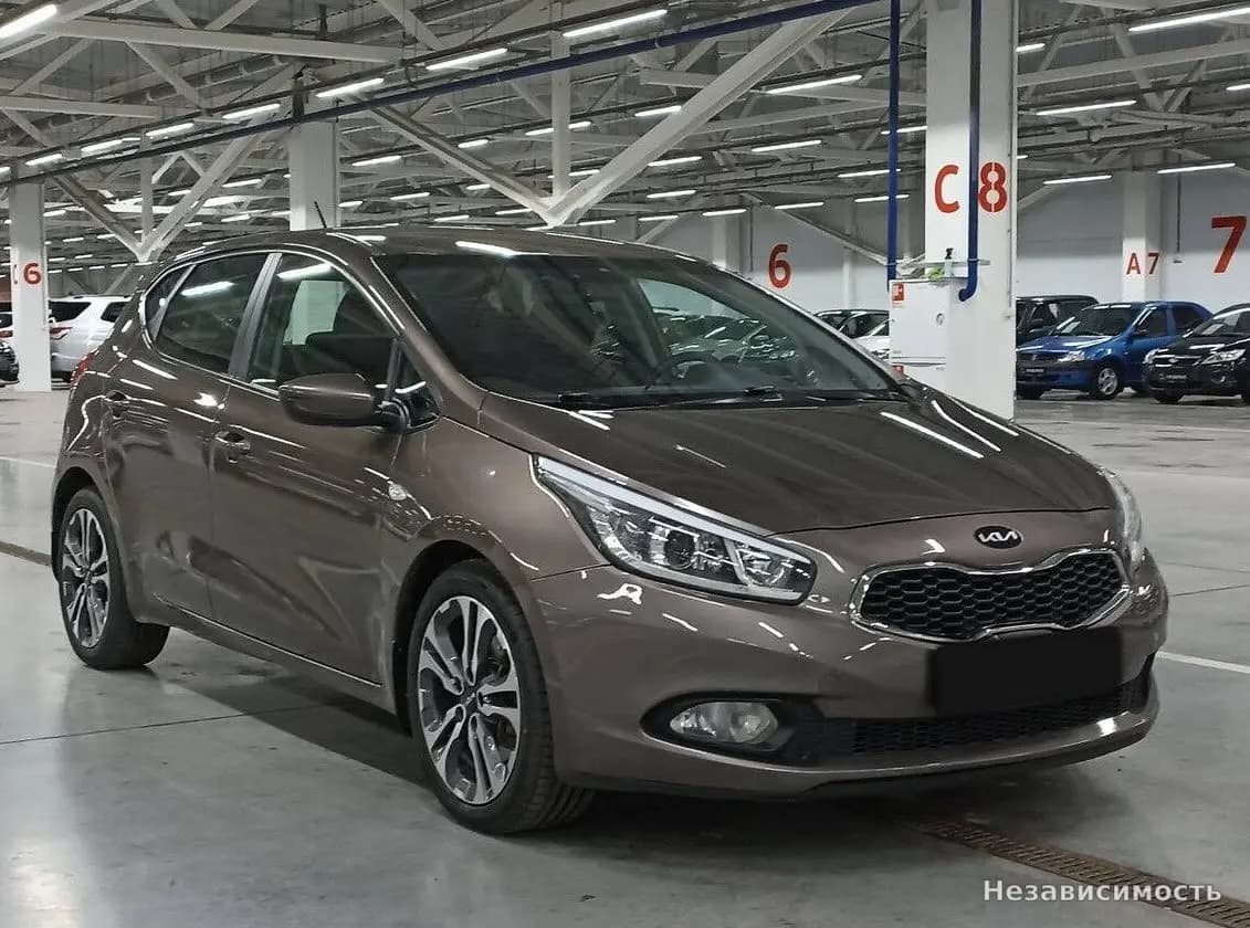 KIA Ceed 2013 с пробегом — фото 3