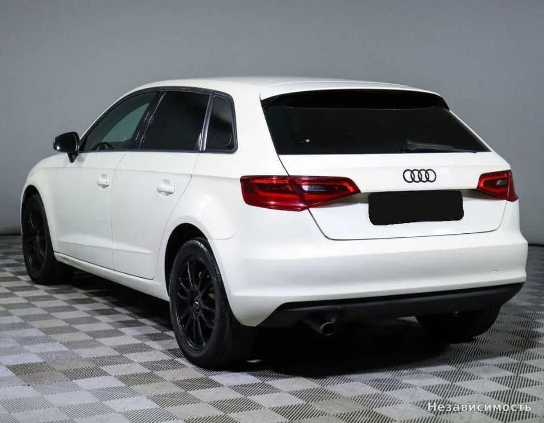 Audi A3 2014 с пробегом — фото 7