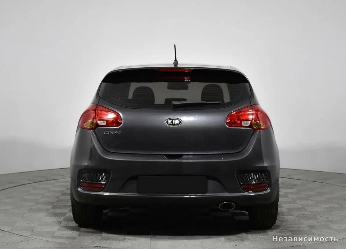 KIA Ceed 2016 с пробегом — фото 6