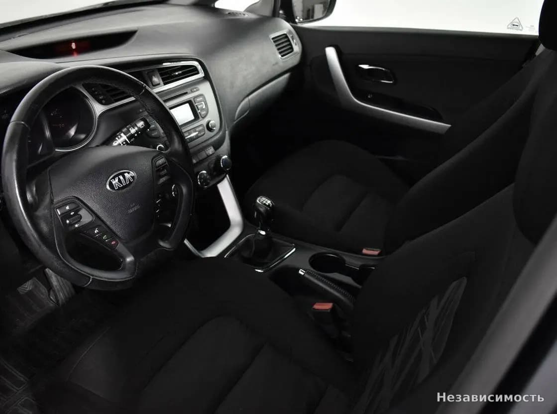 KIA Ceed 2016 с пробегом — фото 9