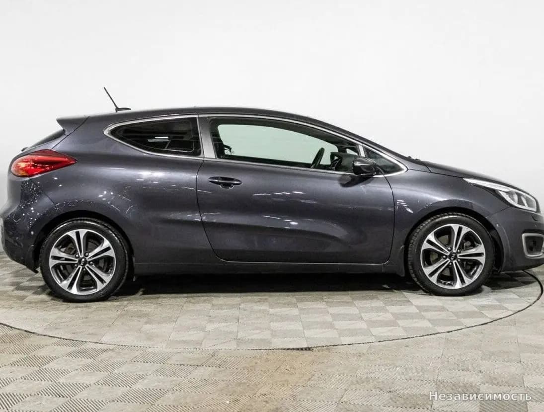 KIA Ceed 2016 с пробегом — фото 4