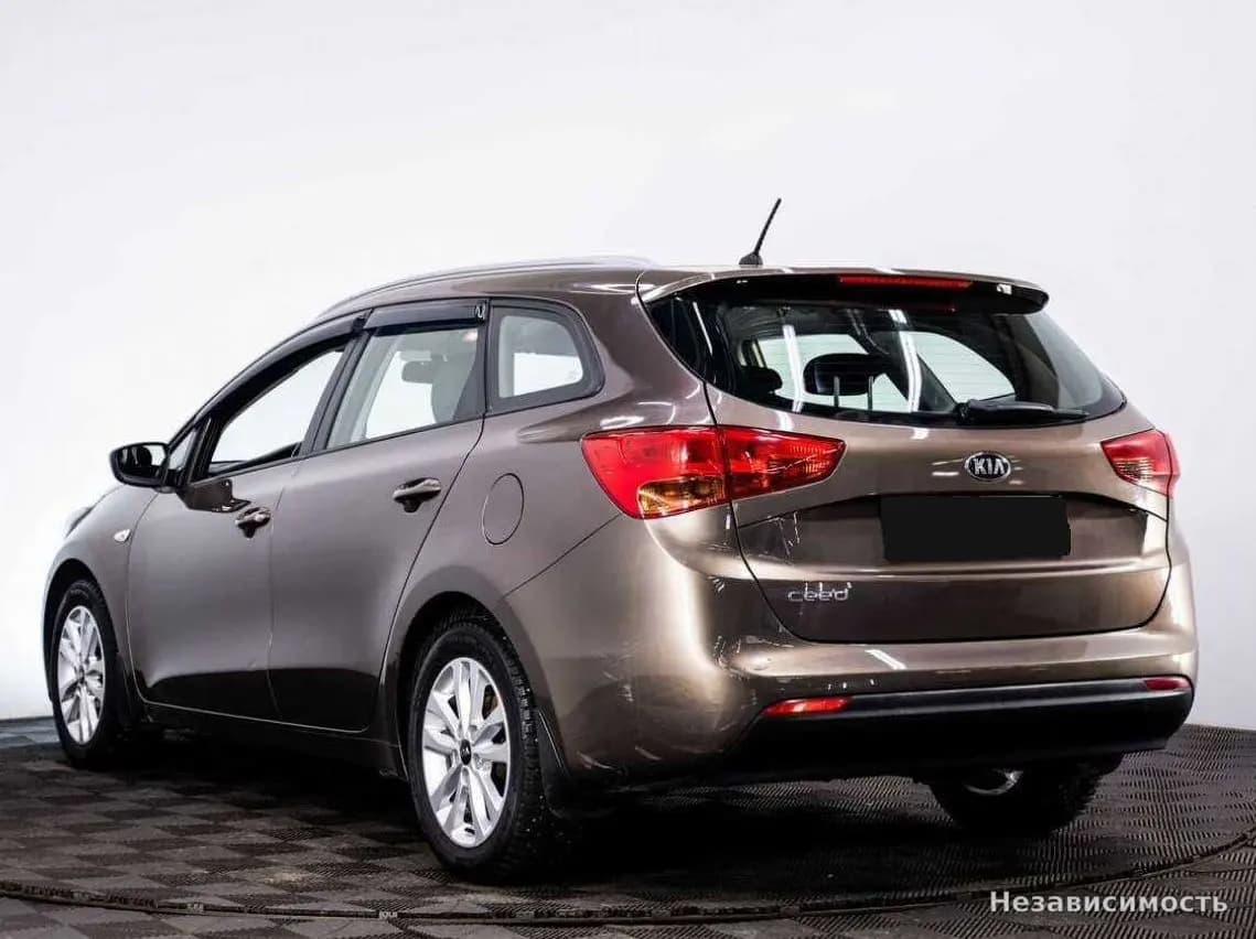 KIA Ceed 2014 с пробегом — фото 4