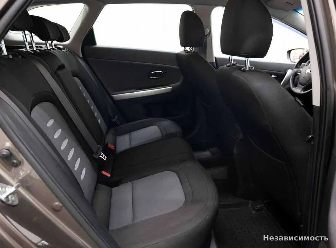 KIA Ceed 2014 с пробегом — фото 10