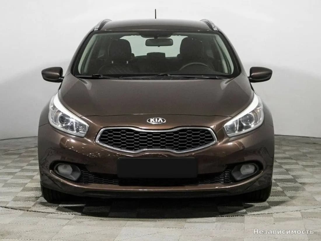 KIA Ceed 2013 с пробегом — фото 2